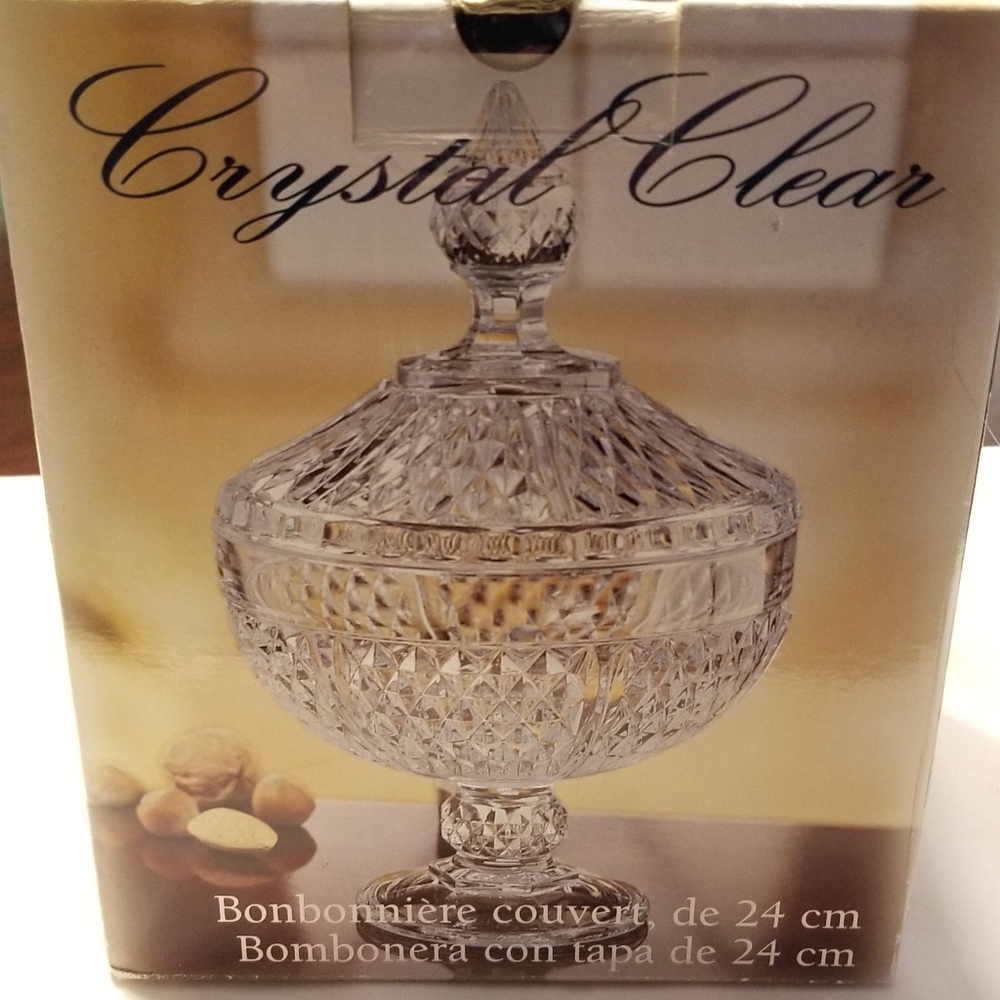 NIB Crystal Clear "Buckingham" Candy Dish - Picture 2 of 6